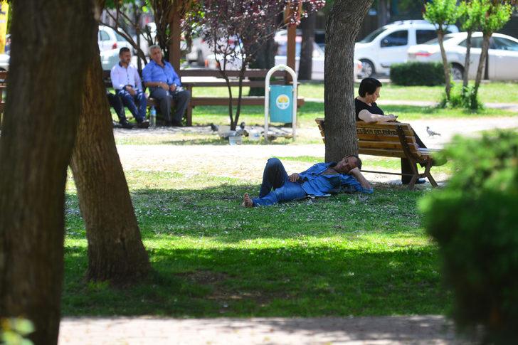 Adana'da termometreler 46 dereceyi gösterdi G1