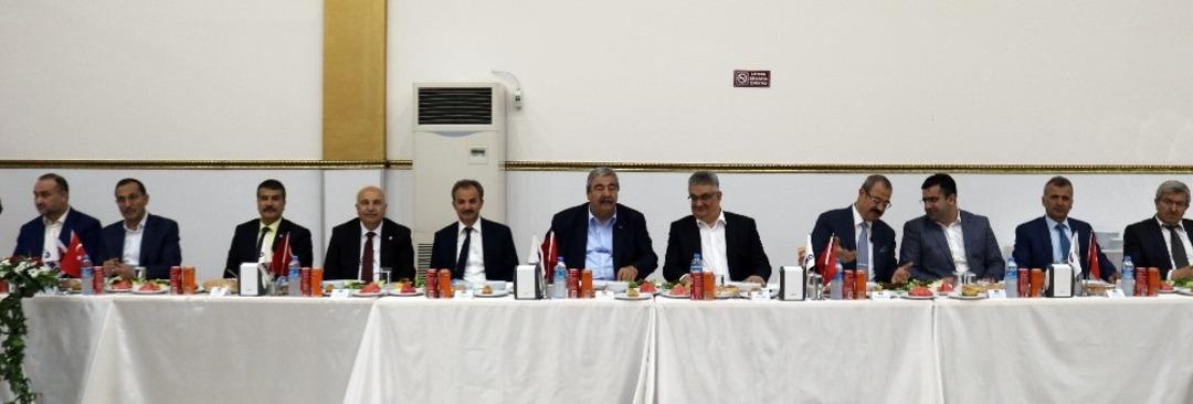 Sanko Holding Adıyaman &Ccedil;alışanları iftarda buluştu
