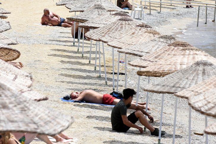 Bodrum'da şezlonglar kalktı G3