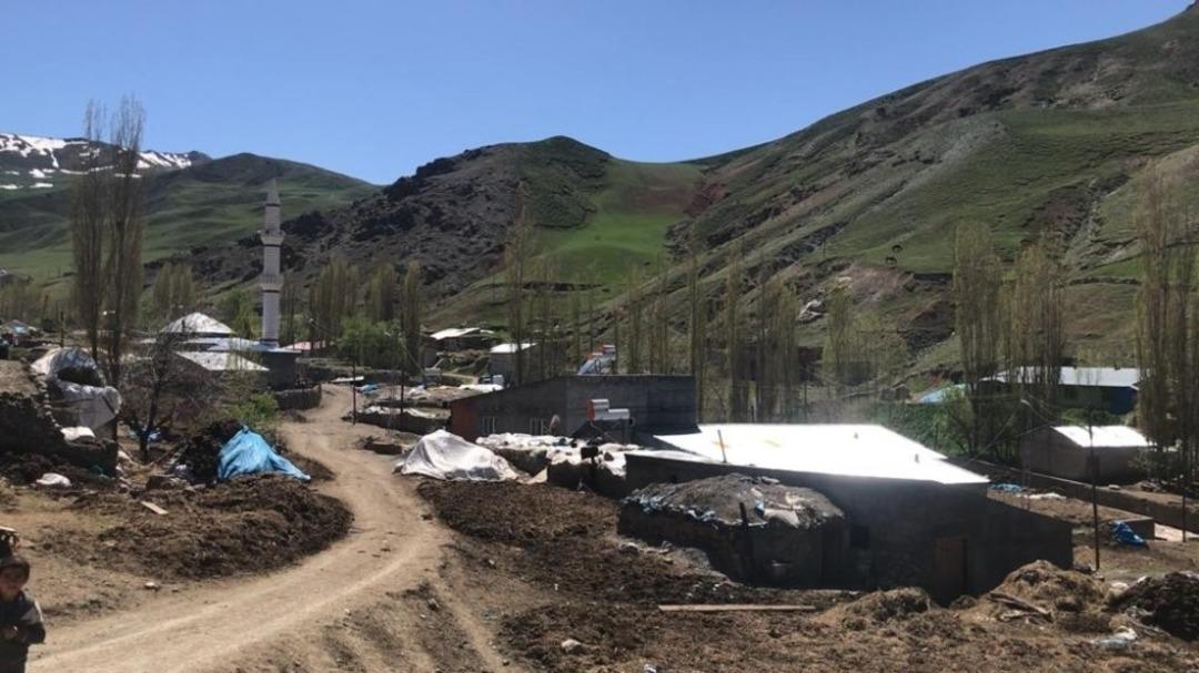 3 yaşındaki Sude 4 g&uuml;nd&uuml;r aranıyor