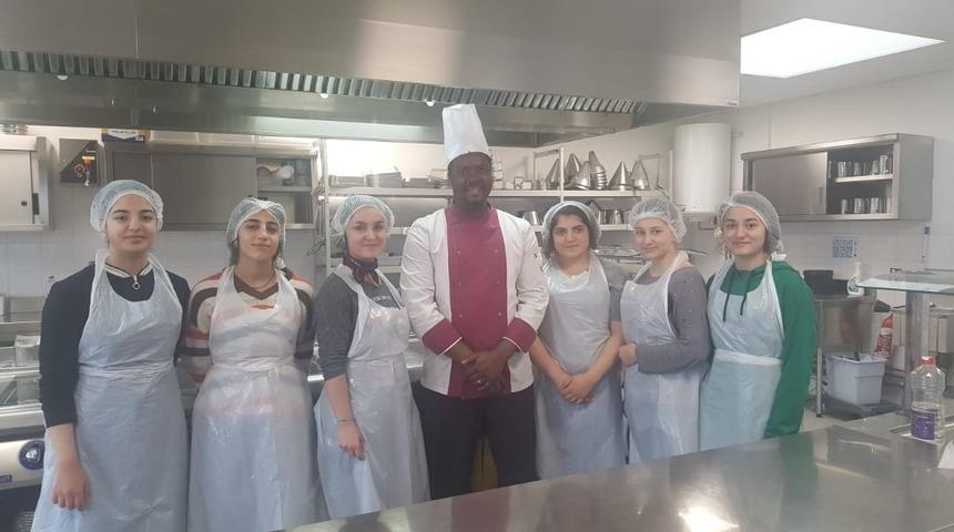 &ldquo;Akdeniz Mutfağının Avrupa&rsquo;da &Ouml;ğrenilmesi&rdquo; projesi