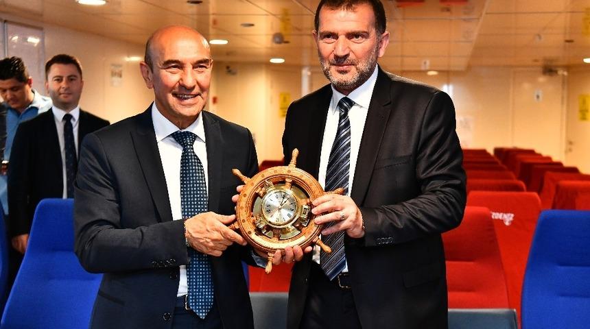 İZDENİZ&rsquo;de toplu s&ouml;zleşme sevinci: İmzalar atıldı