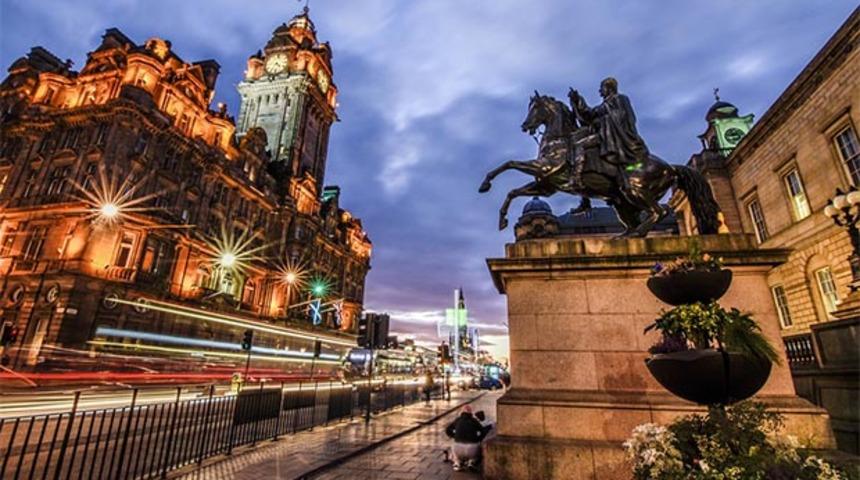 Edinburgh her turistten vergi alacak 