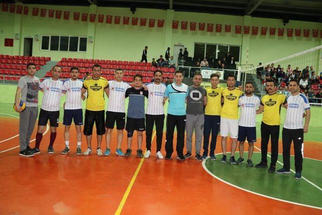 Kurtalan’da voleybol turnuvası sona erdi