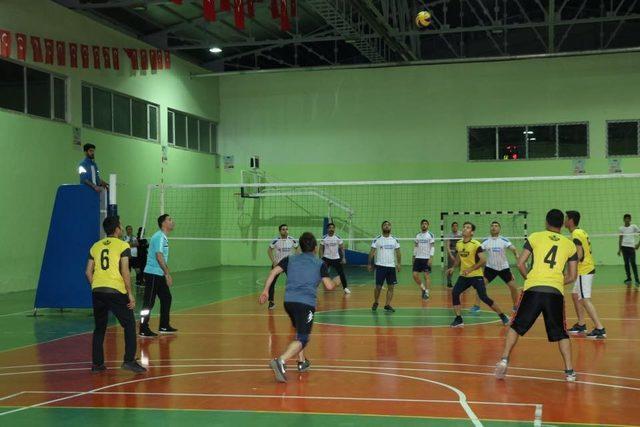 Kurtalan’da voleybol turnuvası sona erdi