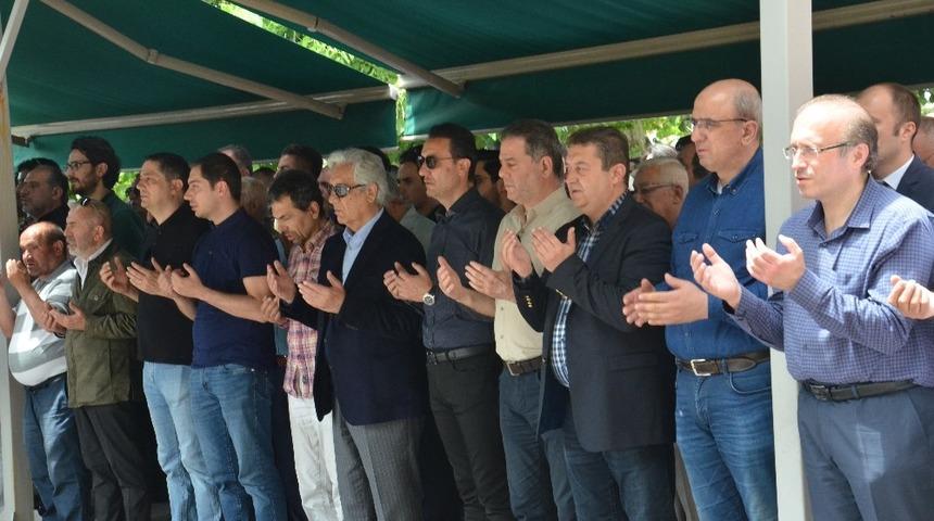 Rengin Yolcu dualarla uğurlandı