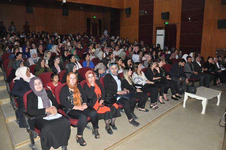 Yüksekova’da Anneler Günü etkinliği G3