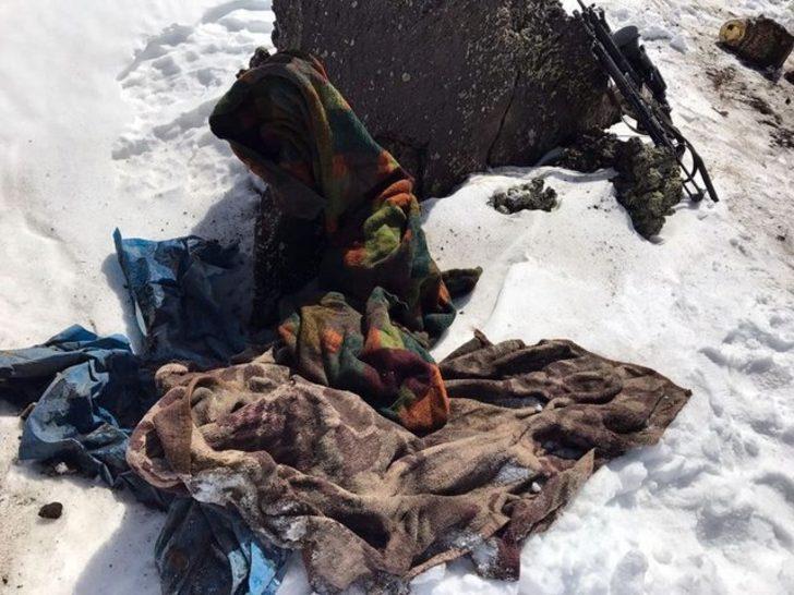 Mehmetçik Tendürek'te, PKK'lıların korkulu rüyası oldu G4