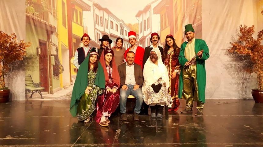 Kavuklu&rsquo;nun d&uuml;ğ&uuml;n&uuml; seyirciyle buluşacak