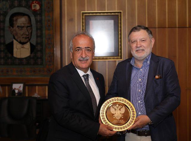 T&uuml;rkiye ile Rusya arasındaki eğitim k&ouml;pr&uuml;s&uuml; g&uuml;&ccedil;lendirilmeli 1