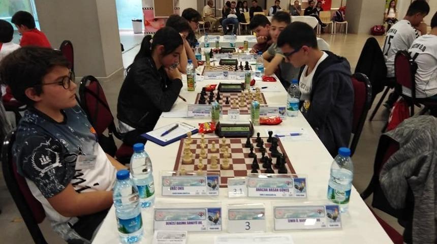 Okul Sporları B&ouml;lge Satran&ccedil; Turnuvası Denizli&rsquo;de yapıldı