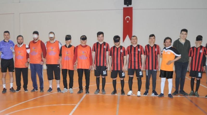 G&ouml;rme engellilerden futsal ma&ccedil;ı