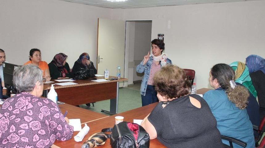 Obezite karşı uzman ekiple sağlıklı bir yaşama adım atıyorlar