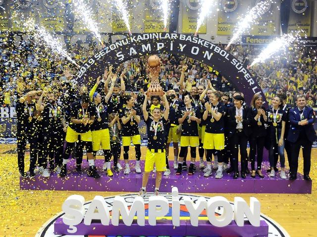 Şampiyon Fenerbahçe!