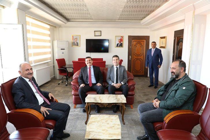 Vali Arslantaş’tan ilçe ve beldelerin yeni belediye başkanlarına ziyaret G4