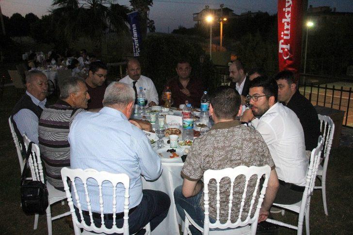 İhlas Pazarlama Çukurova Bölgeler Zirvesi Adana’da yapıldı G3