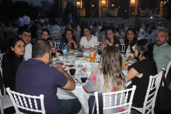 İhlas Pazarlama Çukurova Bölgeler Zirvesi Adana’da yapıldı G5