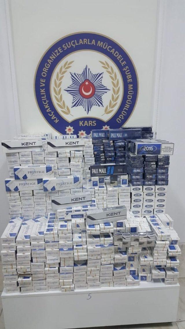 Kars&rsquo;ta uyuşturucu ve ka&ccedil;ak sigara ele ge&ccedil;irildi 1