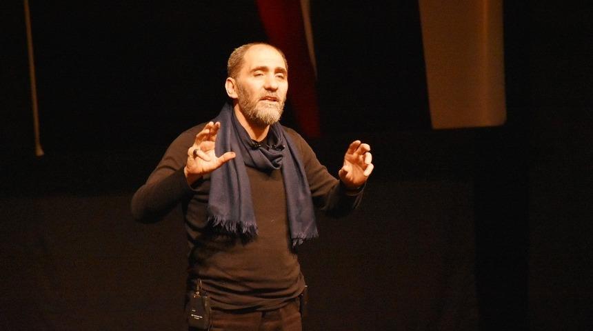 Kahta&rsquo;da "Gen&ccedil;lik, Şuur, &Ouml;zg&uuml;ven" Konferansı