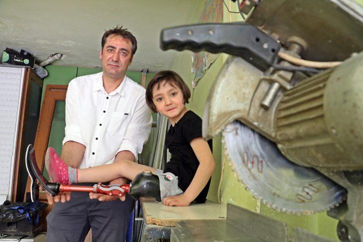  Kızı koşmak istedi, alüminyum doğrama ustası baba bakın ne yaptı G1