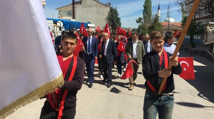 Aslanapa’da "Gençlik haftası etkinlikleri" başladı