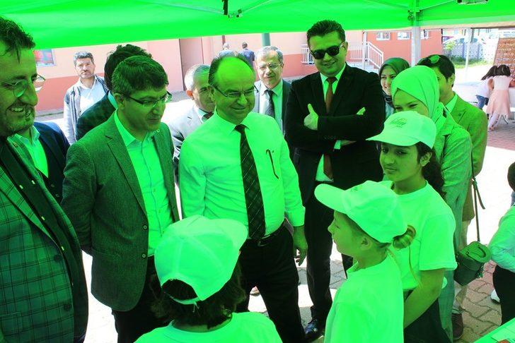 Kınık İlkokulunda ’Tübitak 4006 Bilim Fuarı ve Çömlek Atölyesi’ açılışı G5