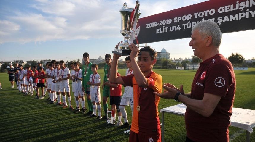 Türkiye’ye örnek oldular