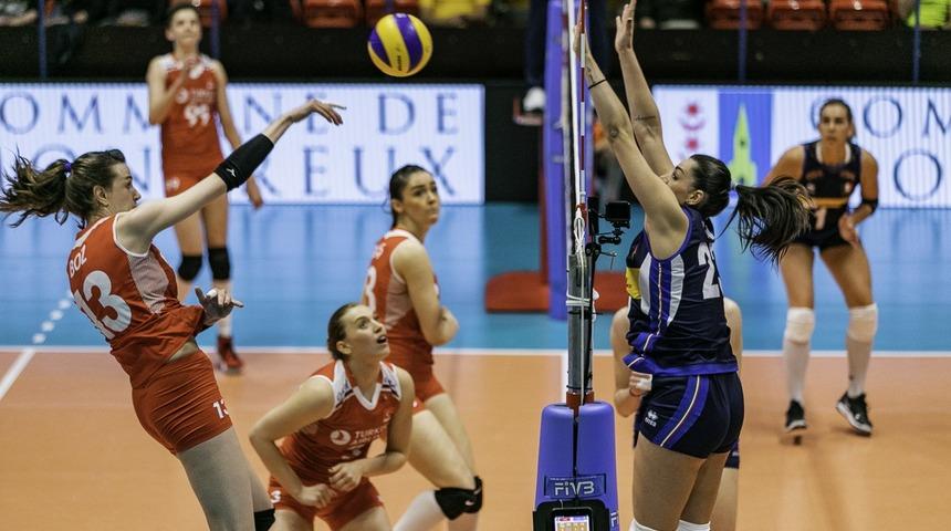 Filenin Sultanları, İtalya’ya 3-1 mağlup oldu