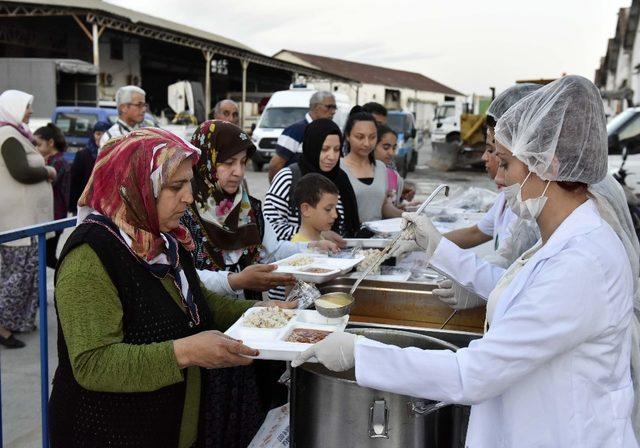 Muratpaşa’nın iftar sofrası Kırcami’de