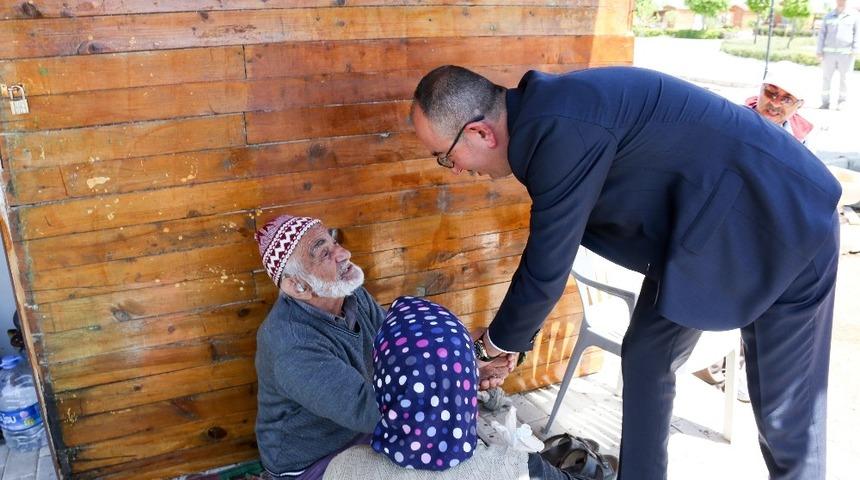 Başkan Kavuş, hobi bahçelerinde vatandaşlara misafir oldu