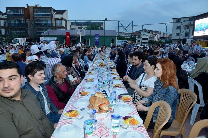 Gönüller birlik iftarında buluştu G5