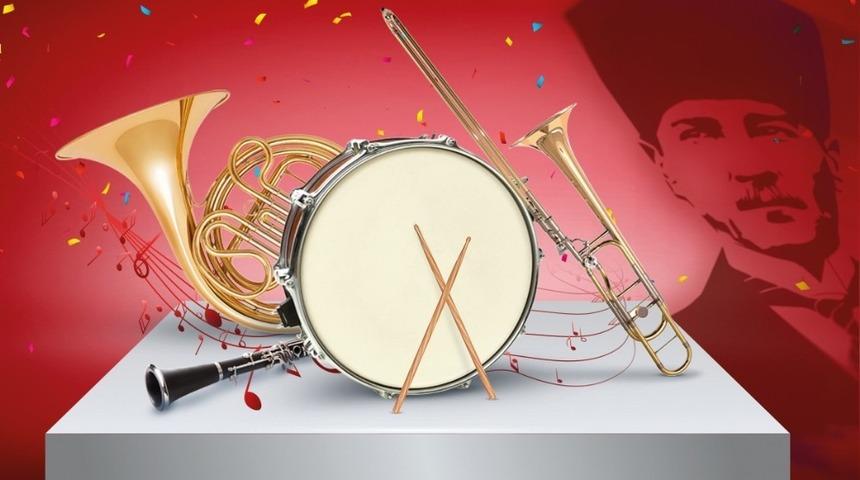 Esas 14 Burda AVM&rsquo; de 19 Mayıs coşkusu