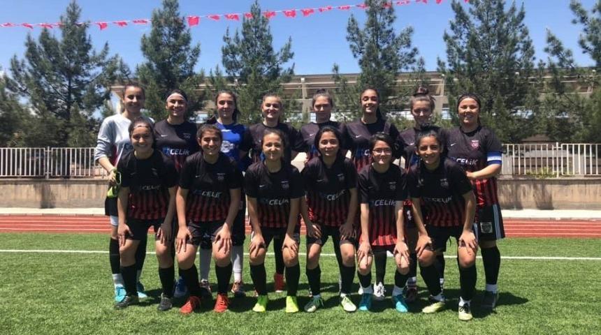 Gen&ccedil; ve Yıldız Kızlar Futbol  T&uuml;rkiye finalinin tarihi belli oldu