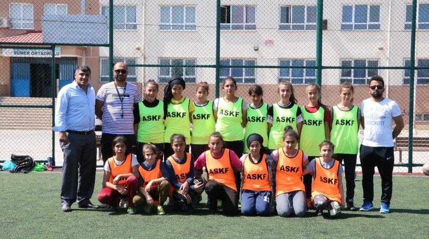 Kahramanmaraşlı kızların hedefi şampiyonluk