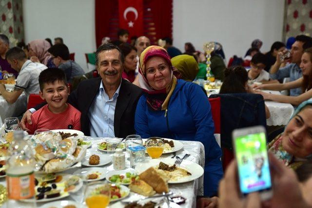 Başkan Ataç, tekvandocularla iftarda buluştu