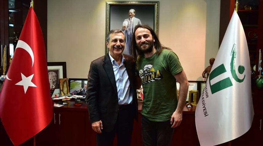 Niyazi Koyuncu ve Mithat K&ouml;rler&rsquo;den Başkan Ata&ccedil;&rsquo;a ziyaret