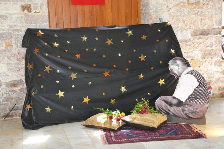 Ayvalık’ta ‘Fotoğraflarla Atatürk’ Sergisi G5