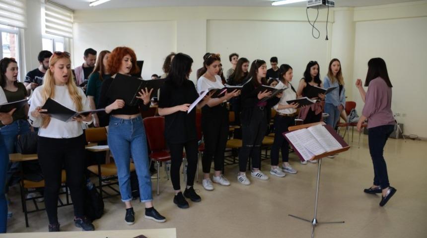 Devlet Konservatuvarı Gen&ccedil;lik Korosu&rsquo;ndan 19 Mayıs&rsquo;a &ouml;zel konser