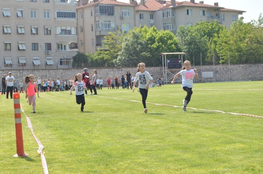 L&uuml;leburgaz&rsquo;ın "enleri" yarıştı