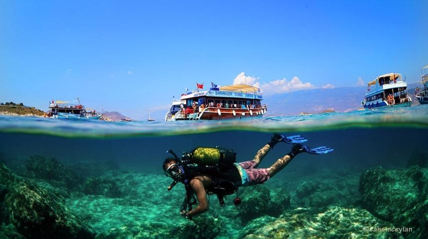 Dalış turizmi sezonu açıldı (Antalya'daki dalış yerleri) 