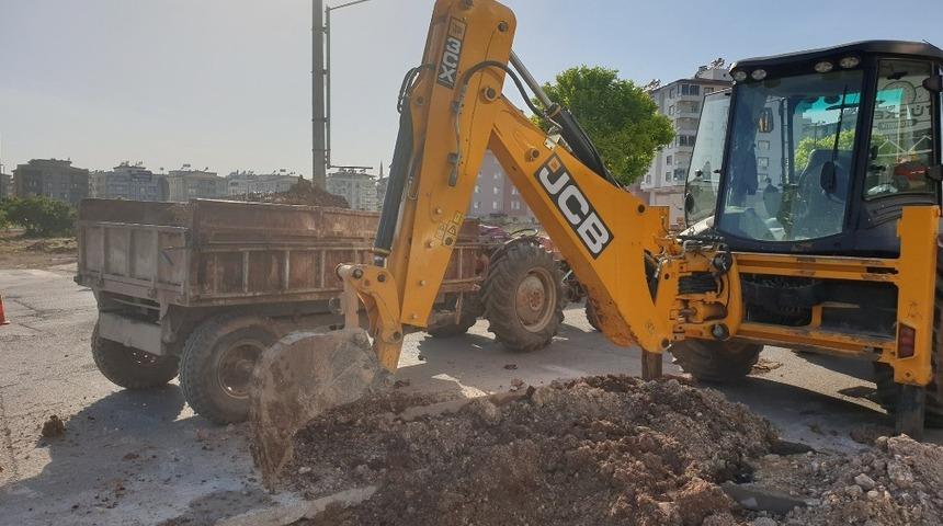 Kilis Belediyesi hizmet &uuml;retmeye devam ediyor
