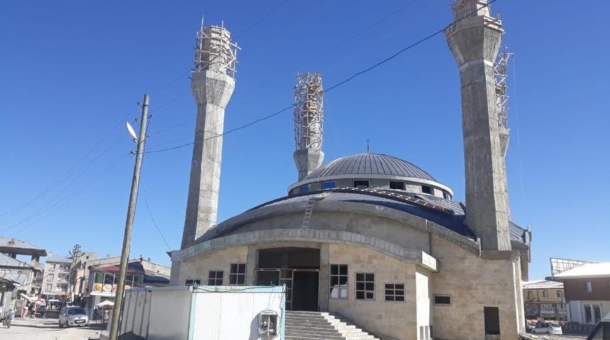 &Ccedil;aldıran Merkez Camii yapımı yeniden başlatıldı
