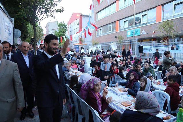 Kağıthane’de gönül sofralarında on binler buluşuyor