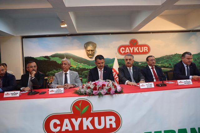 2019 yaş çay alım fiyatı açıklandı: Destekleme dahil 3,03 TL