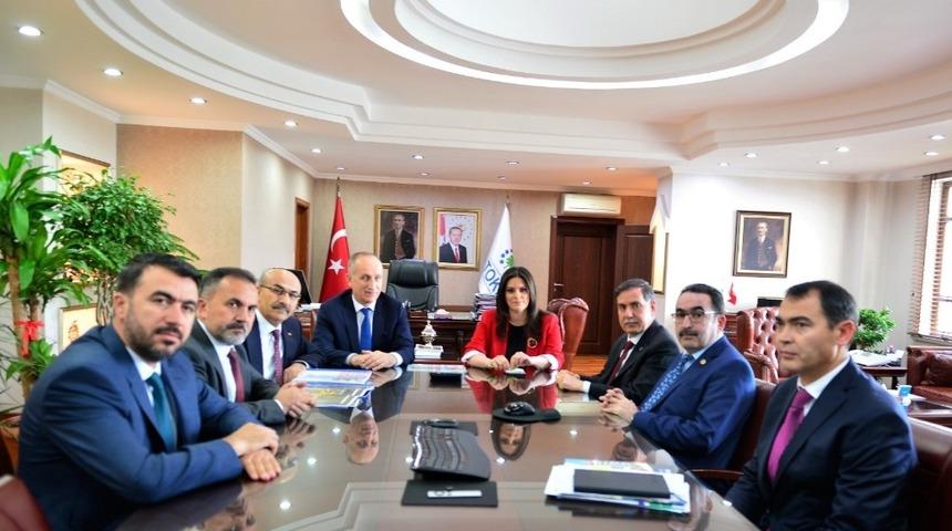 Adana&rsquo;da kentsel d&ouml;n&uuml;ş&uuml;mde hak sahiplerine 8 milyon 462 bin TL&rsquo;lik &ouml;deme m&uuml;jdesi