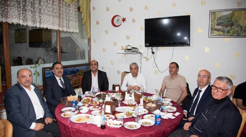 Ahlat Kaymakamlığından şehit aileleri ve gazilere iftar