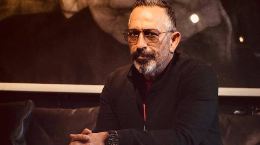  Cem Yılmaz sosyal medyadan tepki gösterdi! ‘Altında imzam olan garip şeyler dolaştırıyorlar'