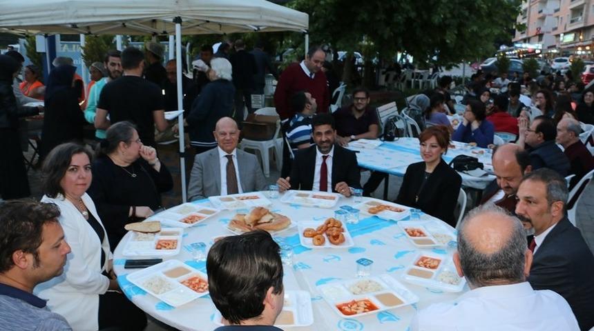 Rektör Aldemir Söke İşletme Fakültesi’nde iftara katıldı