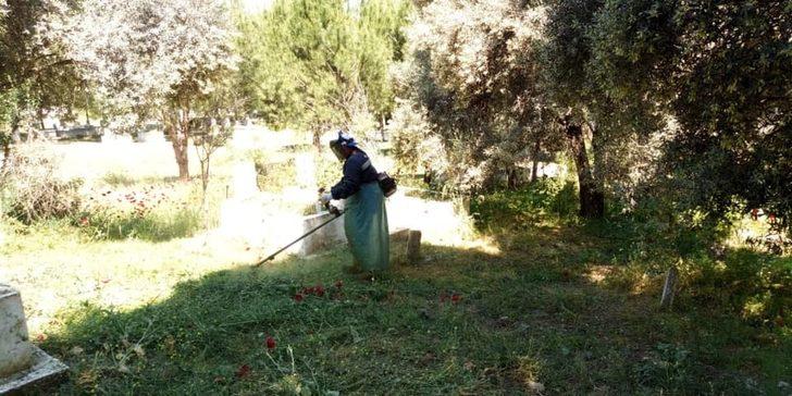 Koçarlı’da mezarlıklar bakıma alındı G1