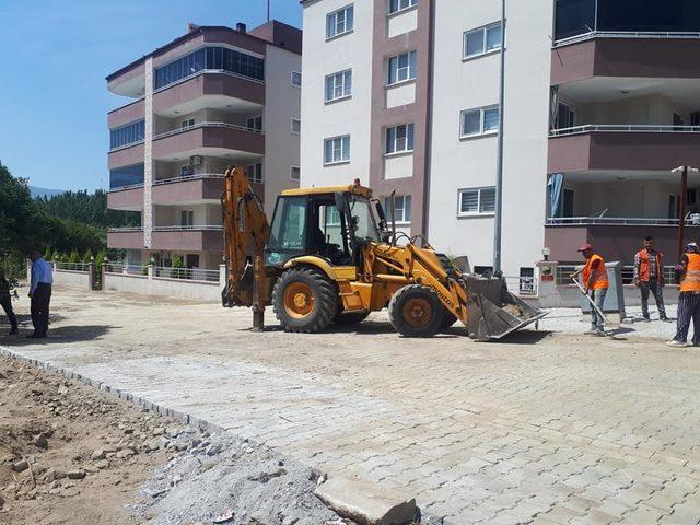 Başkan Ertürk yol çalışmalarını yerinde inceledi